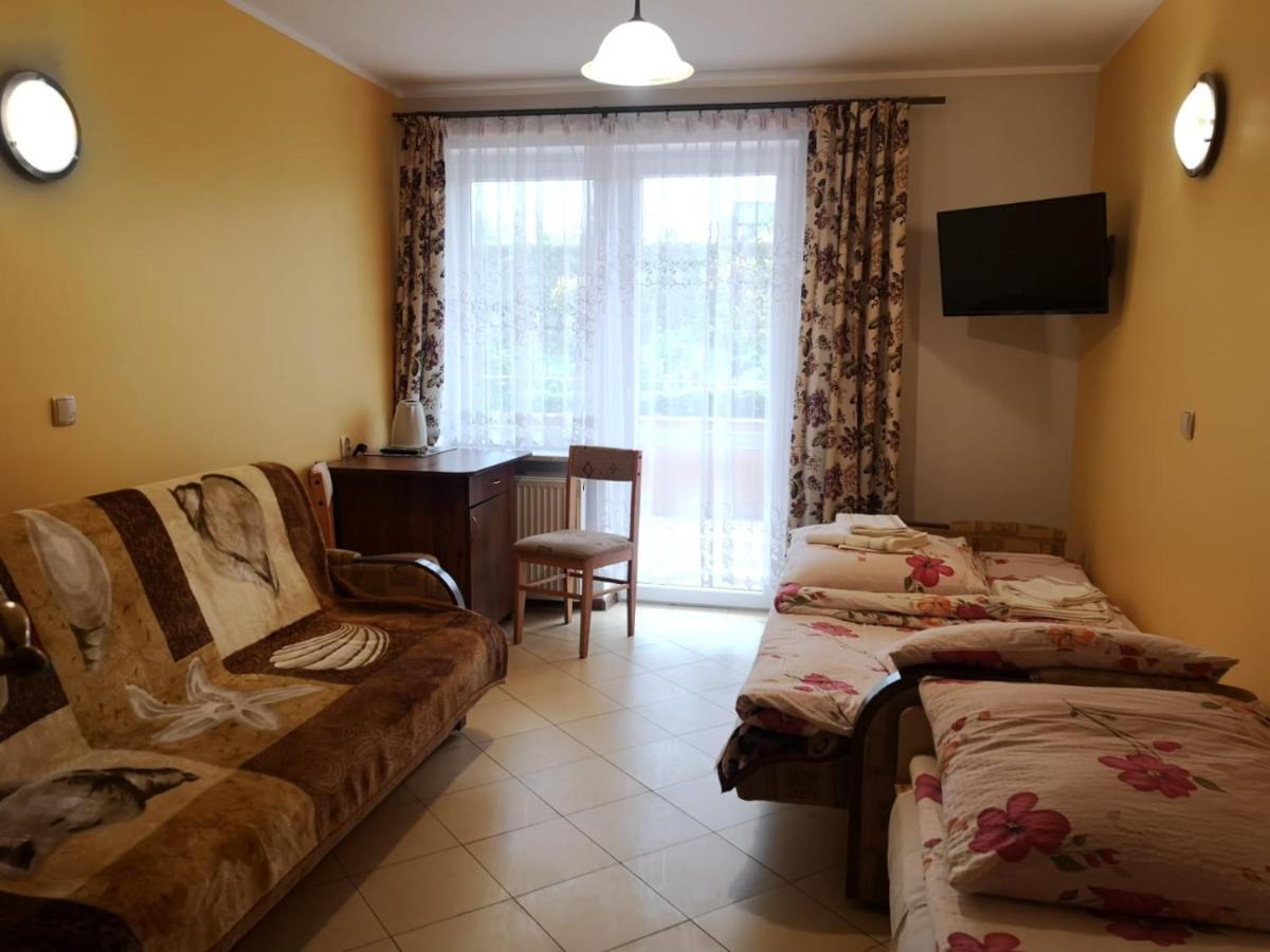 Pokoje Goscinne Draga Wladyslawowo Exterior photo